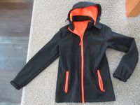 schwarz-orangene Softshelljacke Gr. M neon Outdoorjacke Bayern - Stadtbergen Vorschau