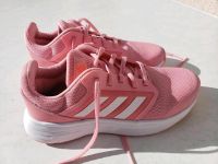 Adidas Cloudfoam Comfort Gr.37,5 Baden-Württemberg - Rechberghausen Vorschau