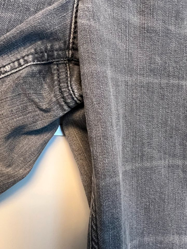 Graue MAC Damen Jeans Größe 46 in Bochum