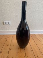 Vase von Leonardo Vahrenwald-List - List Vorschau