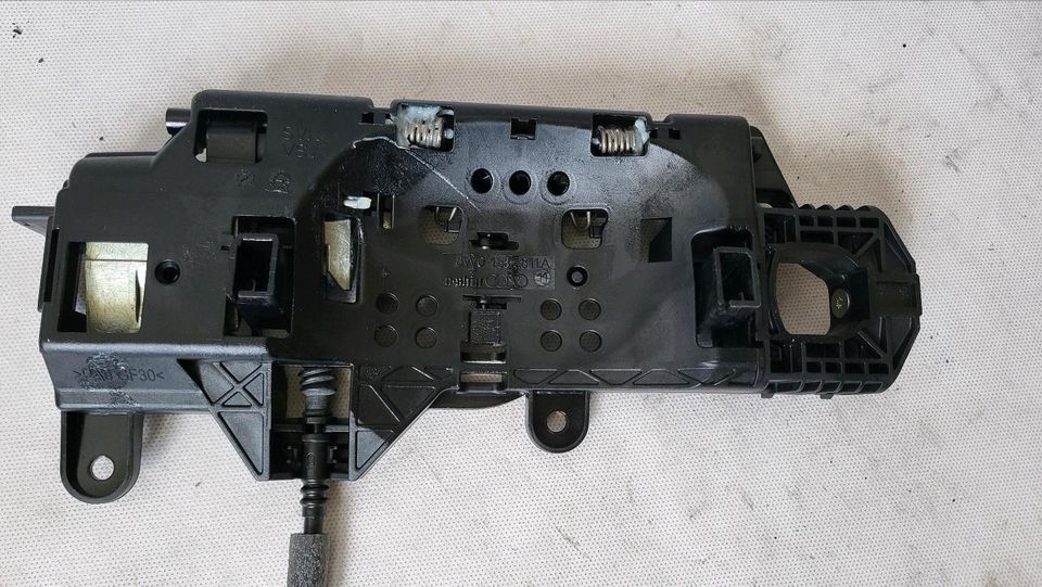 Türöffner innen links vorne Audi A4 (8W, B9) 8W0837811A NEU in Waldstetten