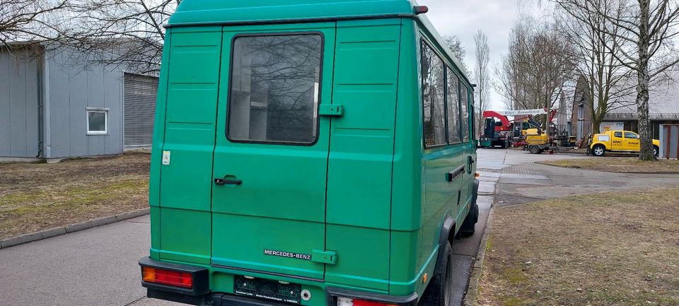 Mercedes Benz Vario 711 T2 Wohnmobil in Berlin