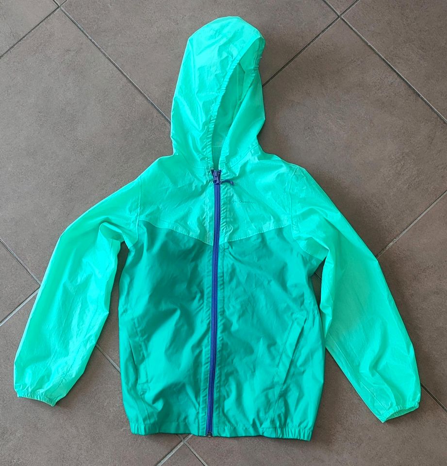 Regenjacke  mit Kapuze Kinder Gr. 133/142 in Würzburg