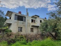 N-SH97 Kreta, Sisi: Haus mit vier Wohnungen zum Modernisieren Bayern - Niederaichbach Vorschau