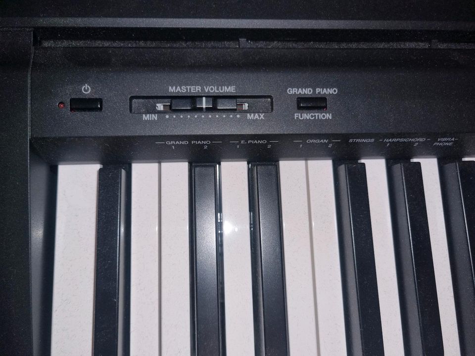 Yamaha Digital Piano P-45 SET in Bremerhaven