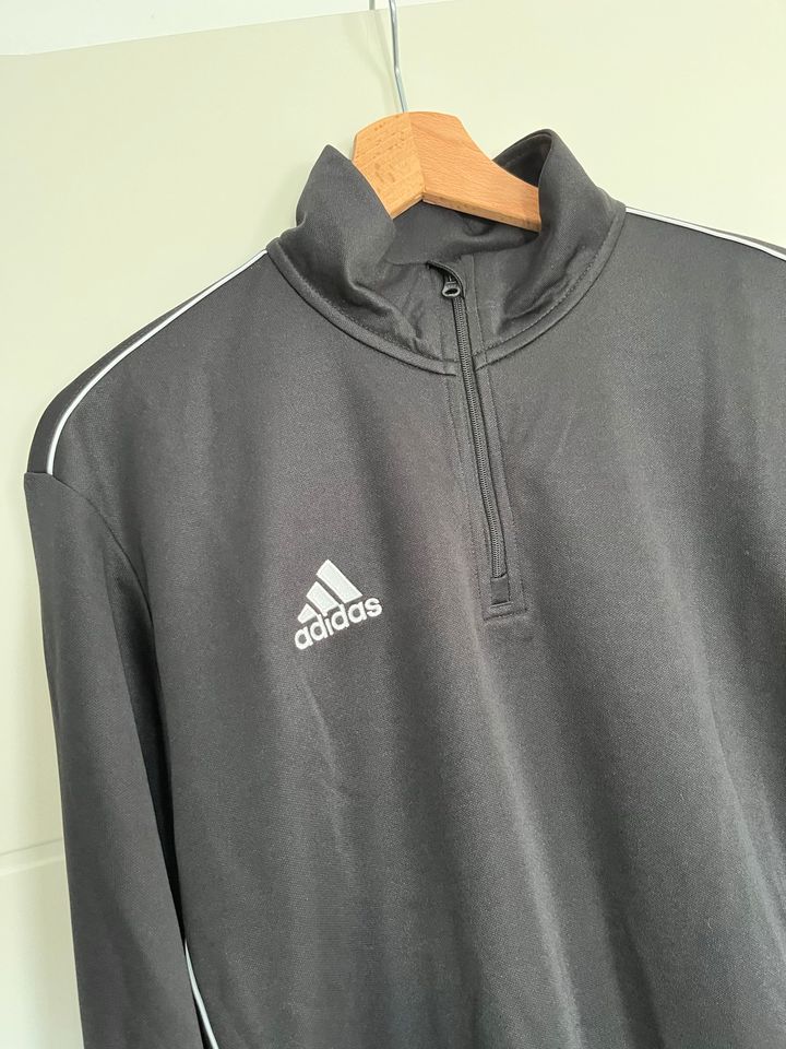 Pullover Adidas Training NEU Gr. L in Lehre