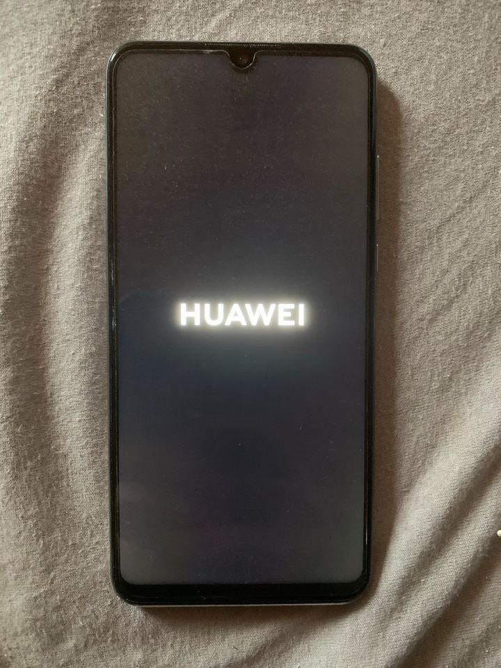 Huawei P30 lite Perlweiß 128GB in Schmidmühlen
