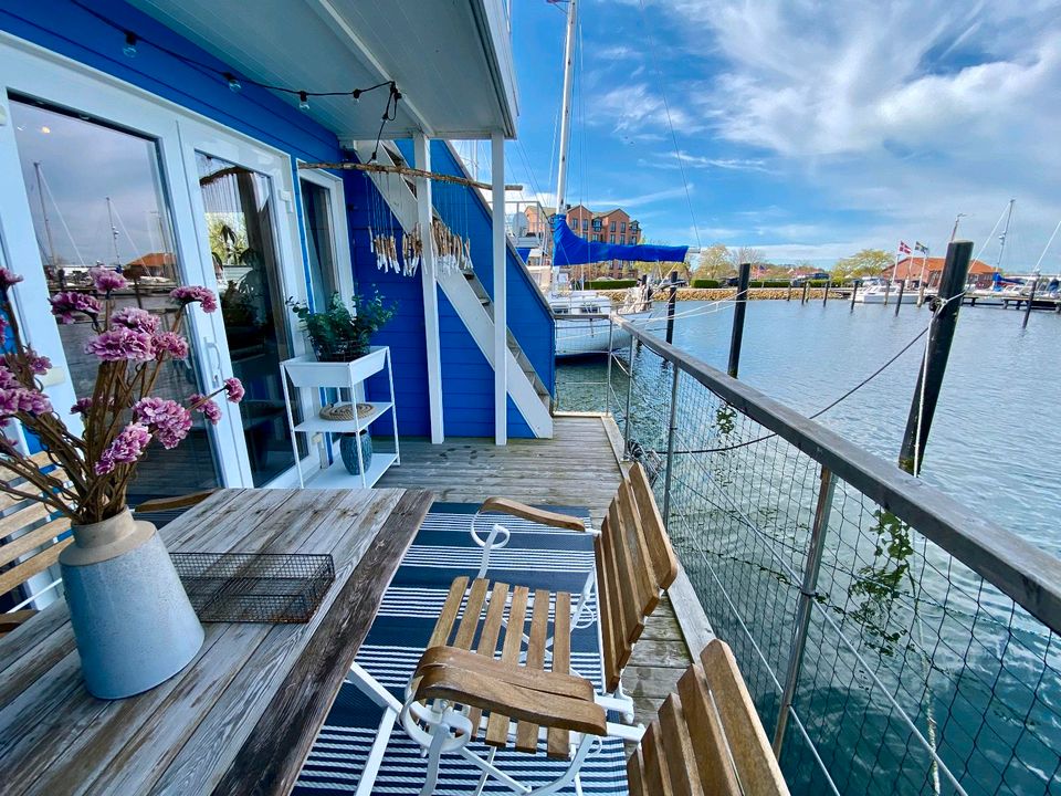 Hausboot Yara Urlaub auf der Ostsee in Heiligenhafen Sommer 2024 in Heiligenhafen 