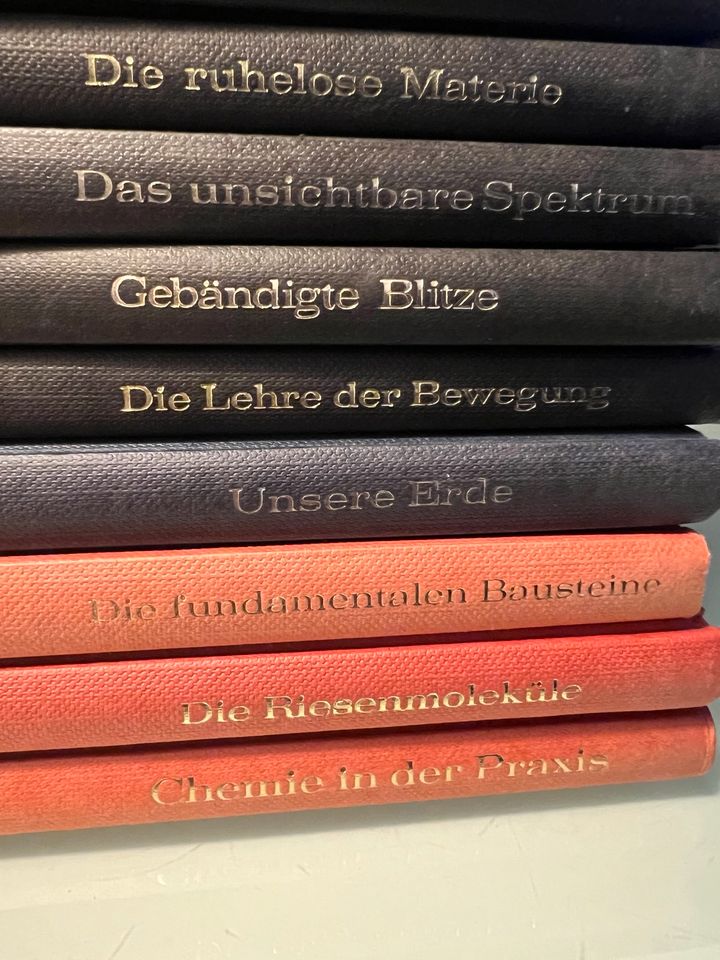 Sammlung Welt der Wissenschaft 28 Bücher in Gau-Bickelheim