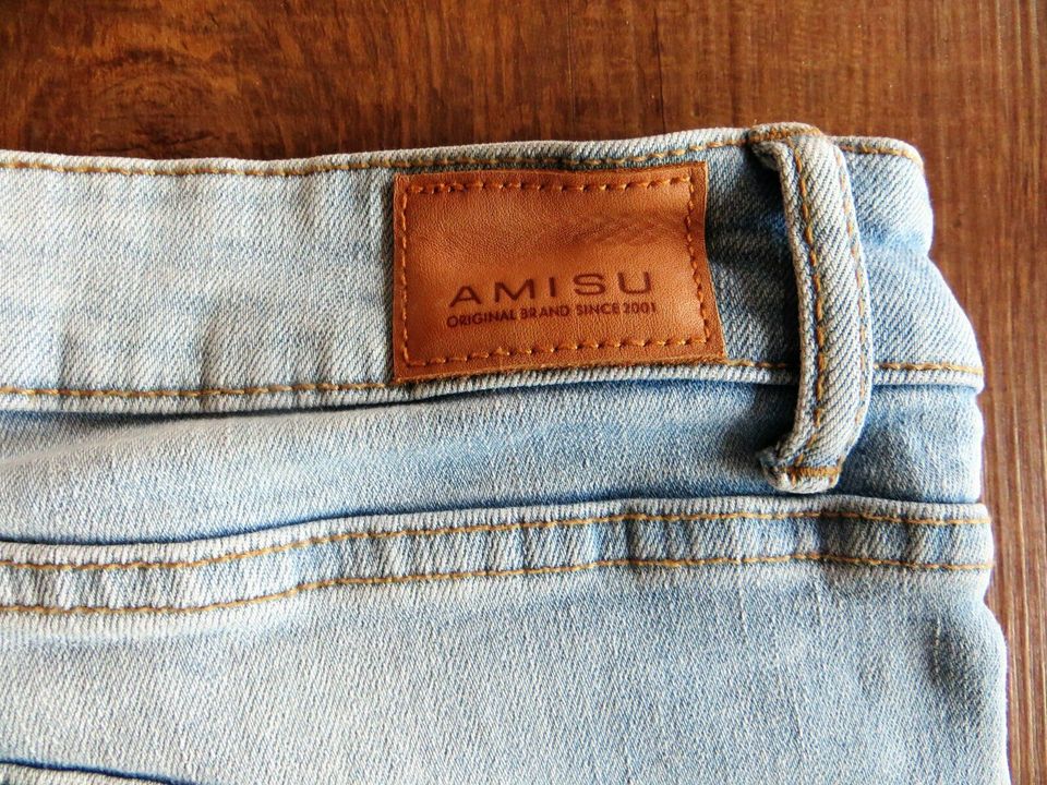 Amisu Bermuda Short kurze Hose ♡Tip Top♡ Gr.36 in Cham