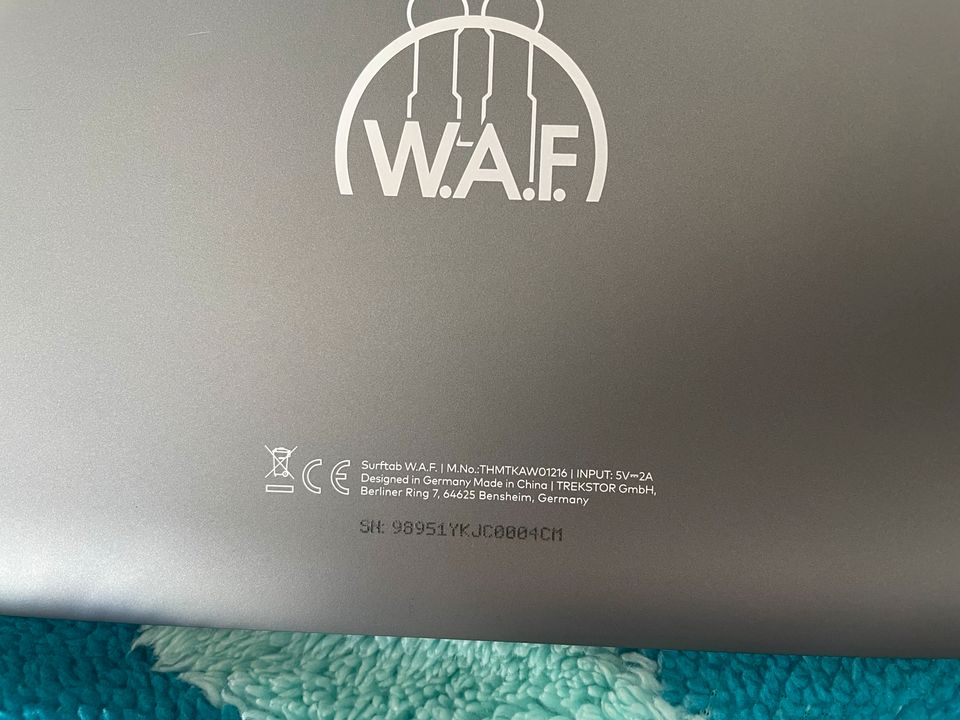 Tablet W.A.F grau in Wolgast
