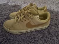 Nike Beige 37,5 Nordrhein-Westfalen - Alsdorf Vorschau