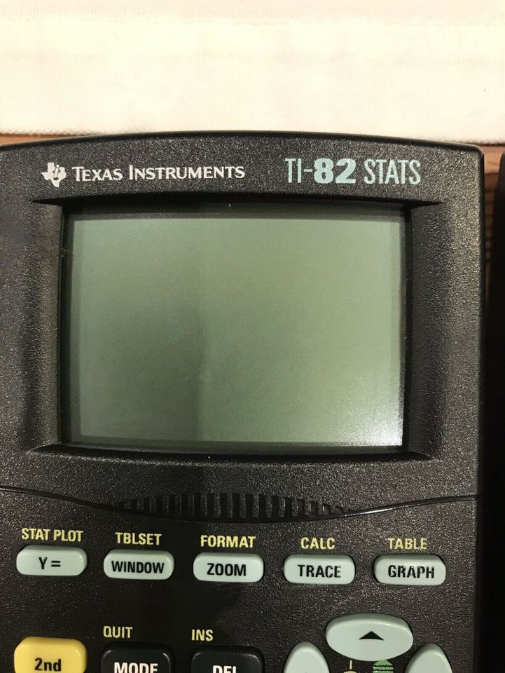 Taschenrechner Texas Instruments TI-82 STATS inklusive Versand in Elmshorn