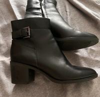 Stiefeletten Geox Schwarz 40 Hessen - Hainburg Vorschau