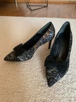 Schöne Pumps Franco Russo mit Schleife Frankfurt am Main - Gutleutviertel Vorschau