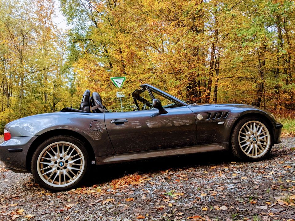 BMW Z3 Cabrio 3.0i | 18 Zoll M-Felgen Windschott Klima in Möhnesee