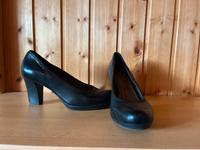 TAMARIS Pumps Leder schwarz Gr.37 sehr bequem Brandenburg - Frauendorf Vorschau