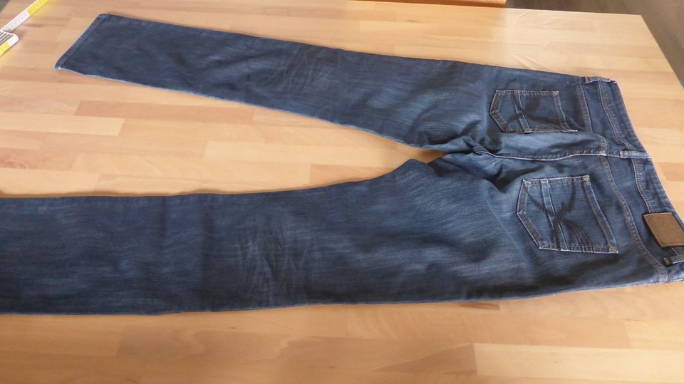 Jeans s´Oliver Gr. W40/L34 in Beuren