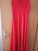 Langes rotes Abendkleid Mecklenburg-Vorpommern - Greifswald Vorschau