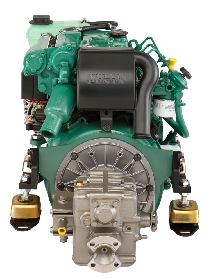 VOLVO PENTA BOOTSMOTOR D1-30F MIT WENDEGETRIEBE / -10% RABATT in Bremerhaven