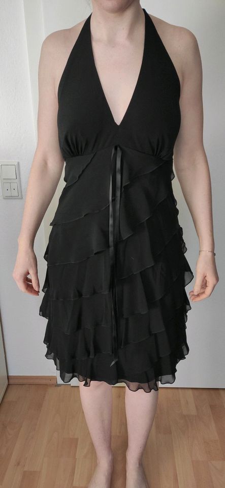 Cocktailkleid Kleid wellig Schwarz P&C in Meerbusch