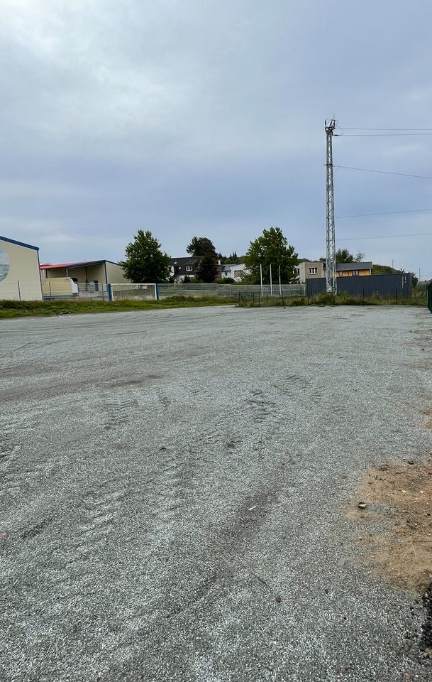 Stellfläche 0,50 Euro/ m² für Baumaschinen Baumaterial Container in Schwaan