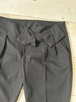 Feine leichte Hose mit Schleife schwarz Gr. 38 Berlin - Spandau Vorschau