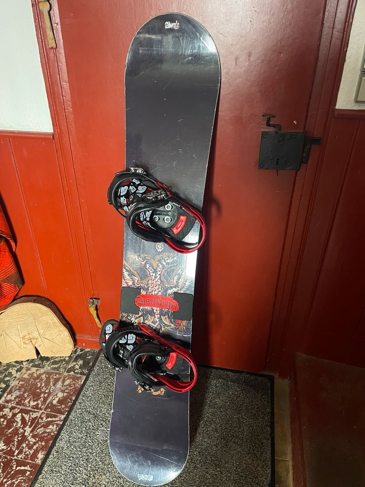 Snowboard Atomic mit Burton Bindung 150cm in Haunetal