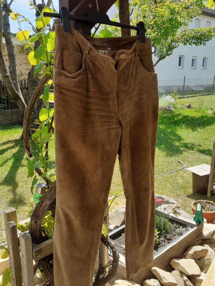 Lederhose Damen "trachten-mad'l von Pöllinger Gr. 42 in Ihrlerstein