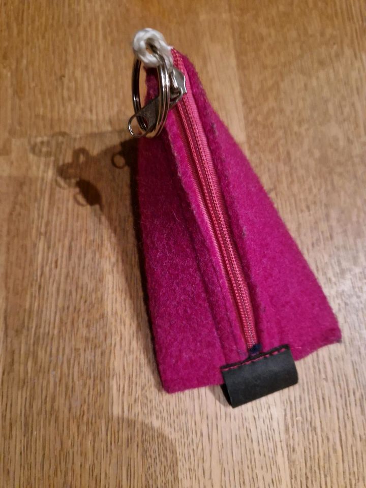 Autoschlüsselanhänger Schlüssel anhänger pink Leder Reißverschluss