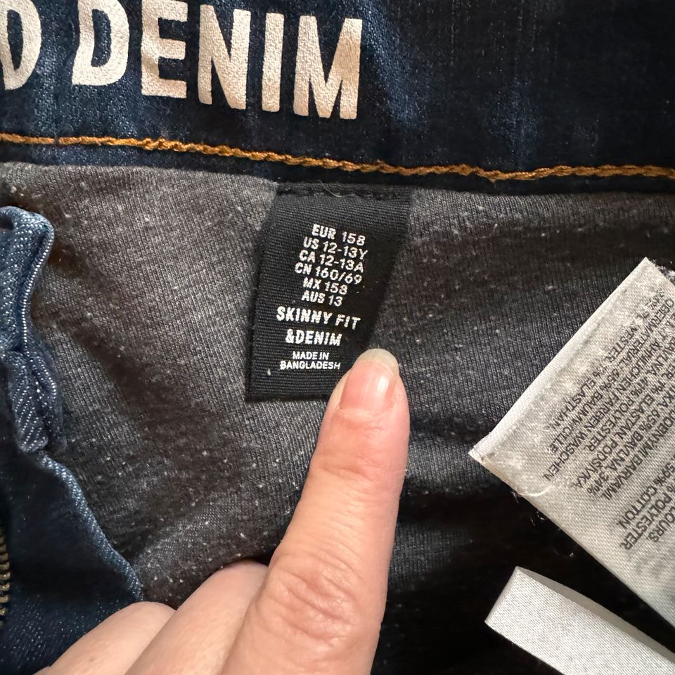 H&M gefütterte Jeans Gr. 158 gerader Schnitt in Dresden