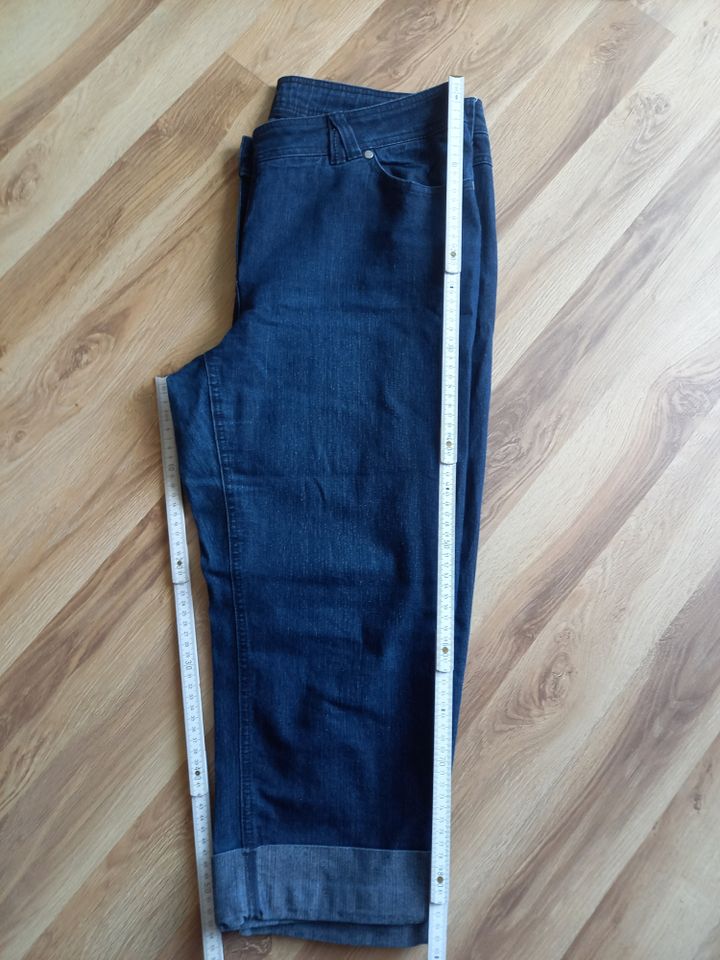 Tchibo / 48 / dreiviertel Jeans in Schaafheim
