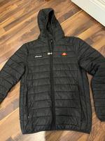 Übergangsjacke Ellesse Jacke Größe S München - Milbertshofen - Am Hart Vorschau