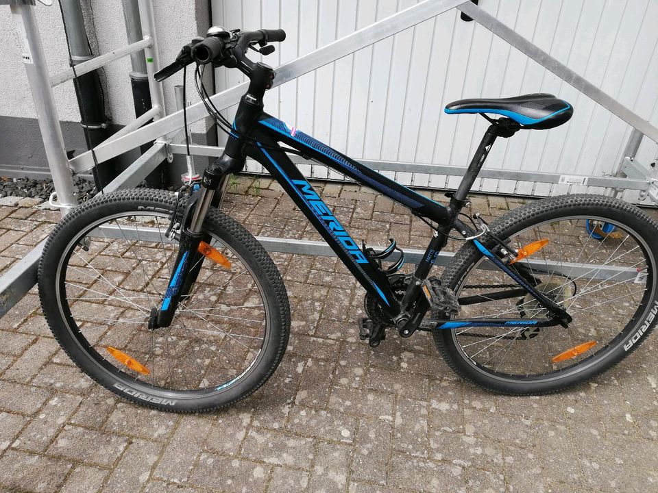 Merida Fahrrad 26 Zoll schwarz blau in Baden-Württemberg - Kraichtal |  Herrenfahrrad gebraucht kaufen | eBay Kleinanzeigen ist jetzt Kleinanzeigen