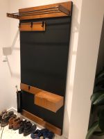 Retro Garderobe echt alt Teak Optik schwarz Nordrhein-Westfalen - Wassenberg Vorschau