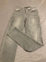 Graue Jeans sOliver 176 slim Nordrhein-Westfalen - Mülheim (Ruhr) Vorschau