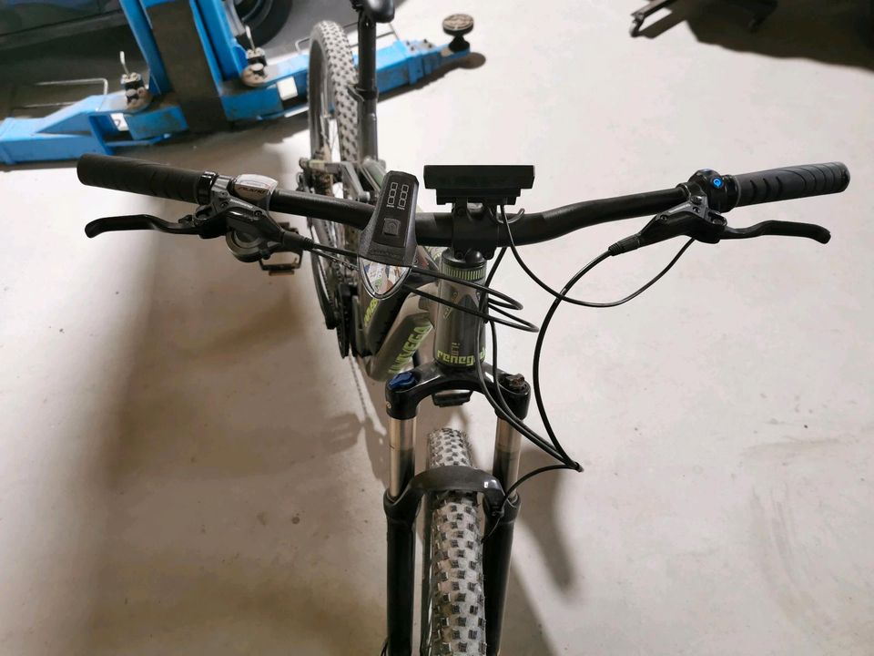E-Bike Fully Univega Renegade 2.0 /27,5 in Rennertshofen