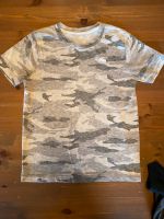 Abercrombie &Fitch Shirt Tarnlook grau 9-10 Jahre Nordrhein-Westfalen - Grevenbroich Vorschau