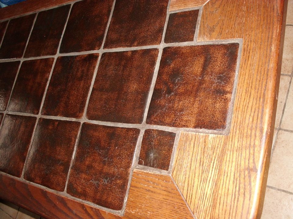 Vk.kl.Tische,Beistelltische,Holz, Glastisch/Messing,70iger-Jahre in Fockbek
