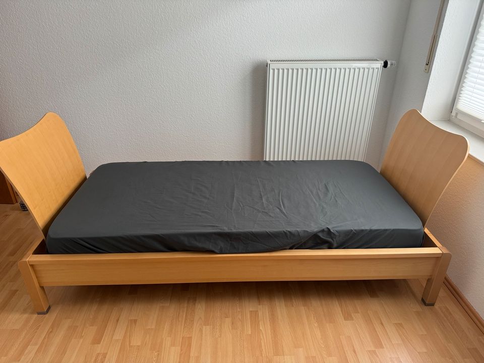 Hülsta Bett 90x200 in Lünen