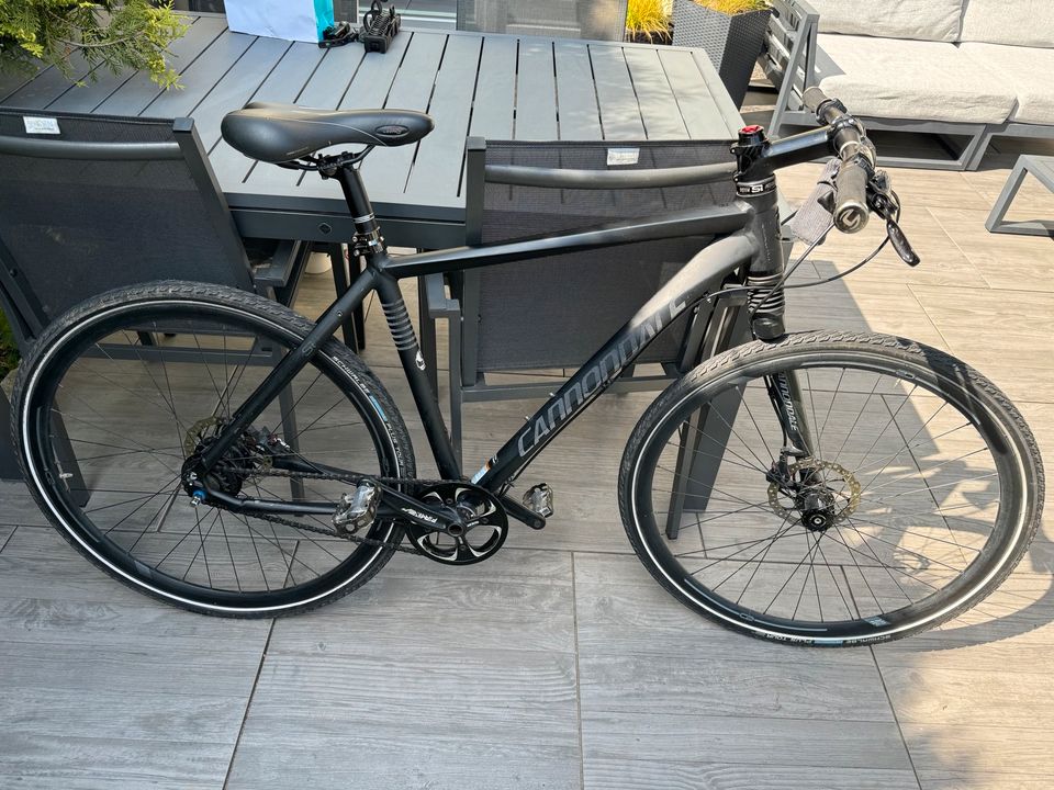 CANONDALE “Bad Boy” Alfine Urban Bike, Rahmen L, mat black in Rostock