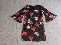 Kleid S Oliver Black Label wie neu Gr. 40 schwarz mit Blumen Rheinland-Pfalz - Daun Vorschau