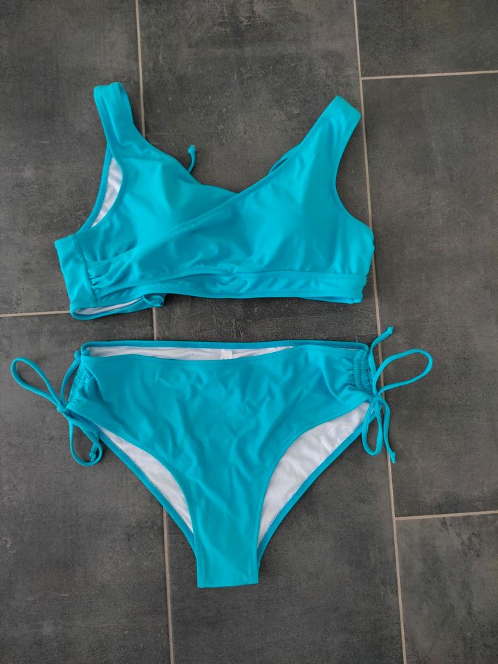 Schicker Bikini XL in Moormerland