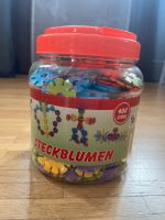 Steckblumen ca. 400 Stück Kinder kreativ bauen Steckspielzeug Thüringen - Treben Vorschau