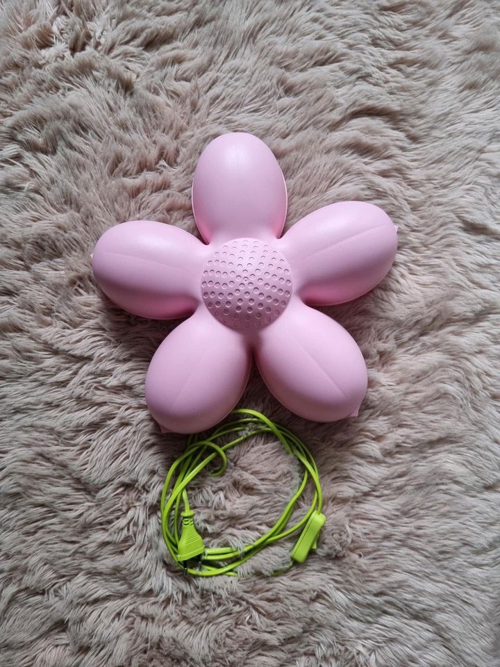 Ikea Wandleuchte Kinder Blume in pink in Grevenbroich