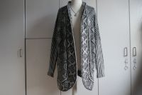 Strickjacke schwarz weiß Jacke Gr. M Strick Jacke Nordrhein-Westfalen - Oelde Vorschau