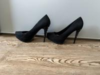 Pumps Wildleder Bershka 39 schwarz Kreis Pinneberg - Elmshorn Vorschau
