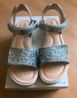 NEU Geox Mädchen Sandalen Größe 33 Nordrhein-Westfalen - Solingen Vorschau