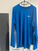 NIKE Langarm Laufshirt *neu mit Etikett XL Nordrhein-Westfalen - Hagen Vorschau