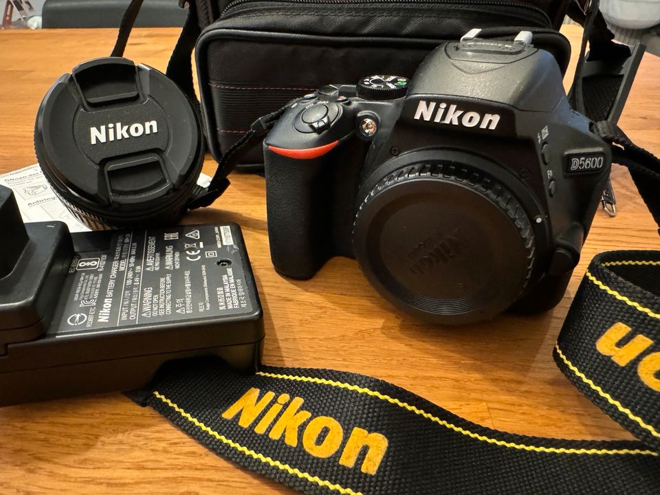 Nikon Digitalkamera D5600 in Bochum
